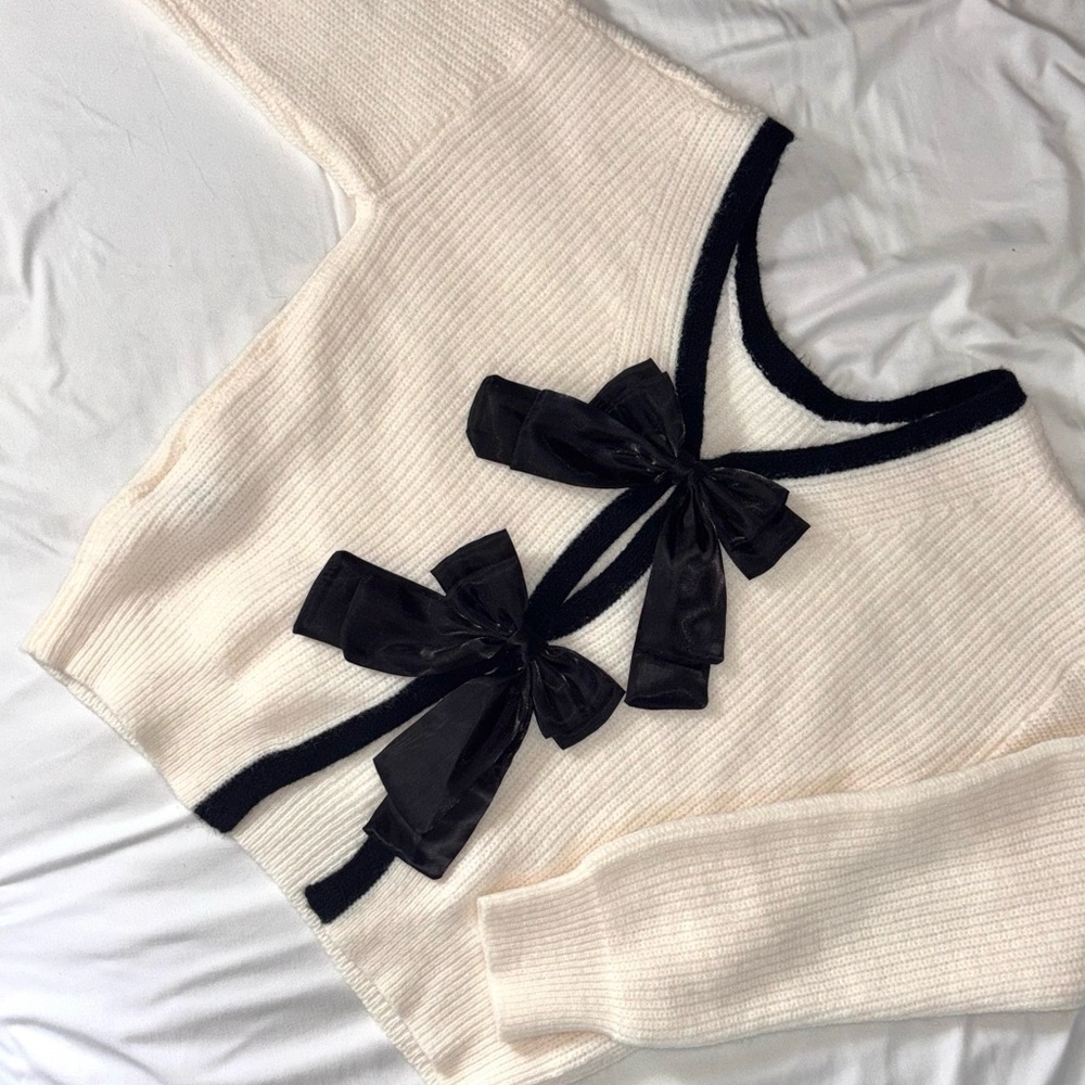 Cream Tie Front V-Neck Sweater with Black Bow Accents